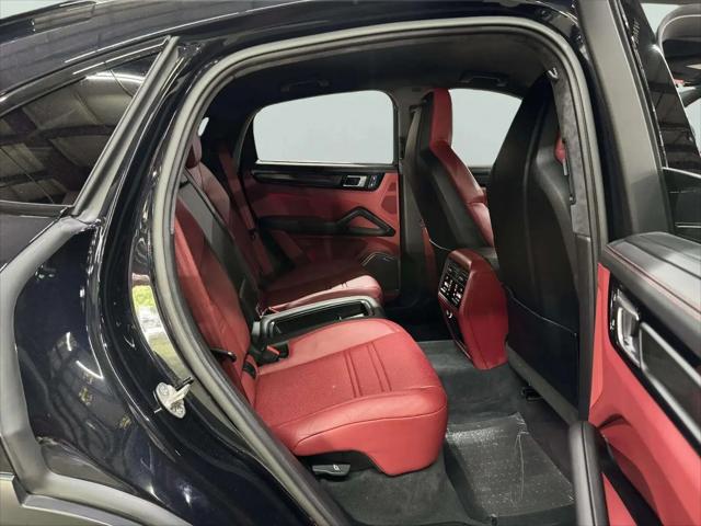 2022 Porsche Cayenne Turbo GT