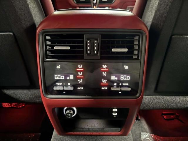 2022 Porsche Cayenne Turbo GT