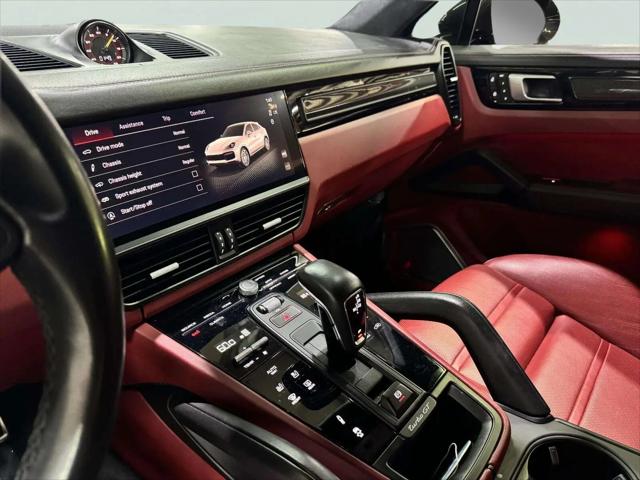 2022 Porsche Cayenne Turbo GT