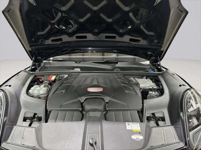 2022 Porsche Cayenne Turbo GT