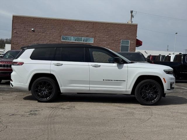 2025 Jeep Grand Cherokee GRAND CHEROKEE L SUMMIT RESERVE 4X4