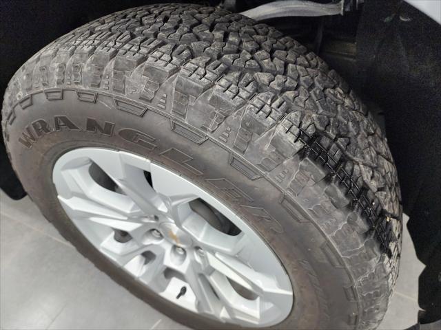 2023 Chevrolet Silverado 1500 4WD Crew Cab Short Bed LTZ