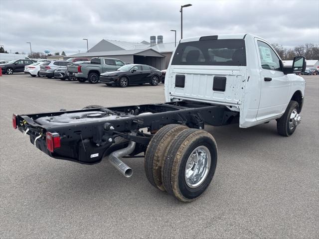 2024 RAM Ram 3500 Chassis Cab RAM 3500 TRADESMAN CHASSIS REGULAR CAB 4X4 60 CA