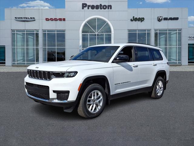 2025 Jeep Grand Cherokee GRAND CHEROKEE L LAREDO X 4X4