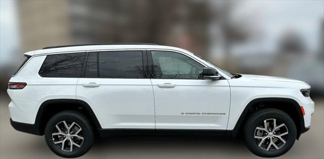 2025 Jeep Grand Cherokee GRAND CHEROKEE L LIMITED 4X4