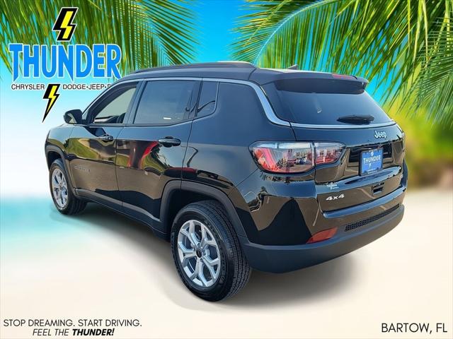 2025 Jeep Compass COMPASS LATITUDE 4X4