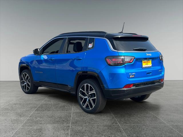 2025 Jeep Compass COMPASS LIMITED 4X4