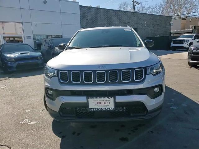 2025 Jeep Compass COMPASS LATITUDE 4X4