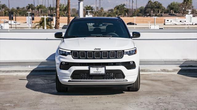 2025 Jeep Compass COMPASS LIMITED 4X4