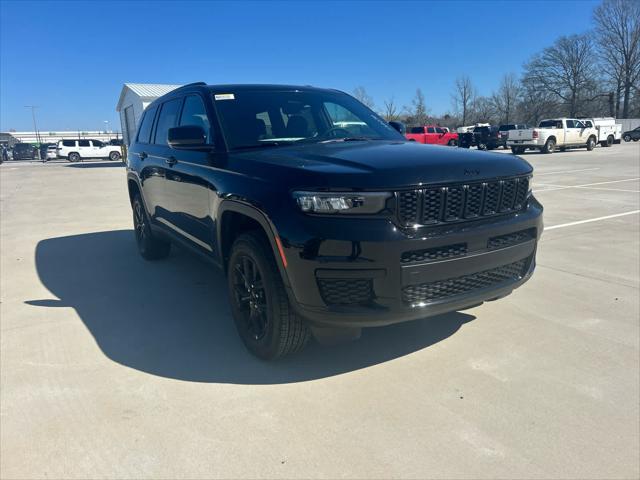 2025 Jeep Grand Cherokee GRAND CHEROKEE L ALTITUDE 4X4