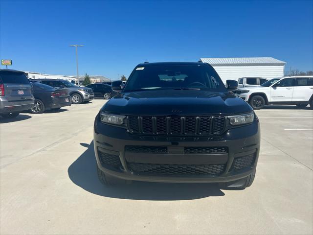 2025 Jeep Grand Cherokee GRAND CHEROKEE L ALTITUDE 4X4