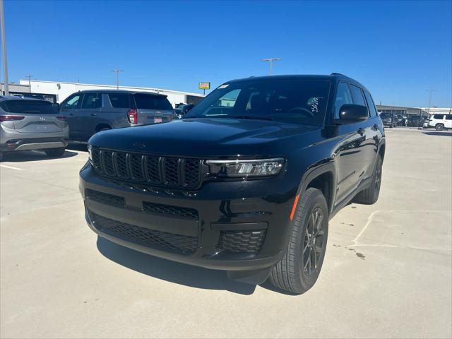2025 Jeep Grand Cherokee GRAND CHEROKEE L ALTITUDE 4X4