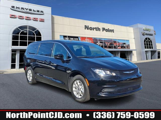 2025 Chrysler Voyager VOYAGER