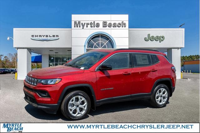 2025 Jeep Compass COMPASS LATITUDE 4X4