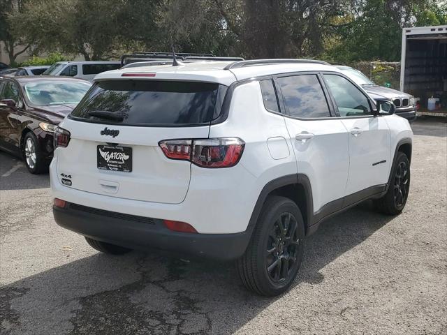 2025 Jeep Compass COMPASS LATITUDE 4X4