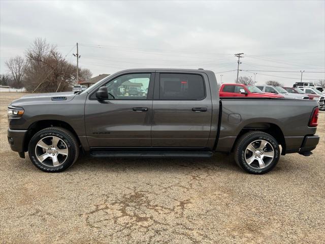 2025 RAM Ram 1500 RAM 1500 TRADESMAN CREW CAB 4X4 57 BOX