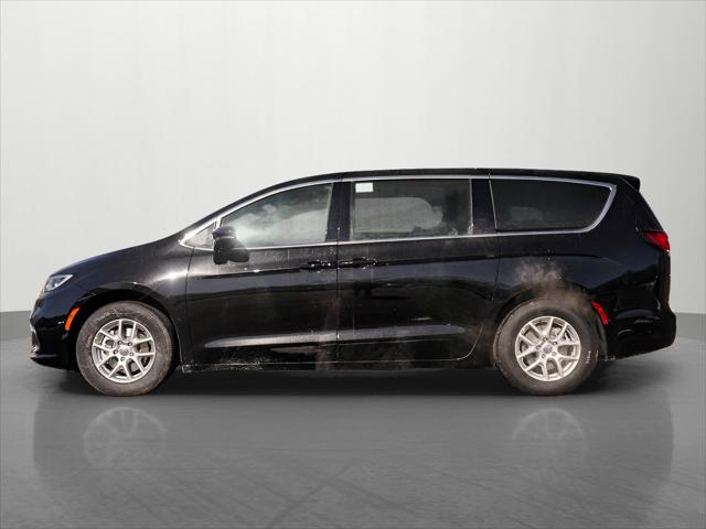 2025 Chrysler Pacifica PACIFICA SELECT