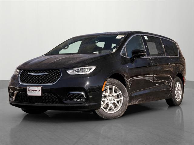 2025 Chrysler Pacifica PACIFICA SELECT