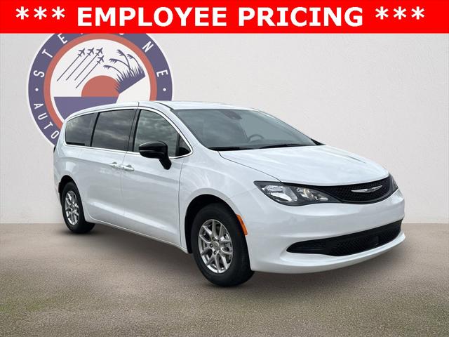 2025 Chrysler Voyager VOYAGER
