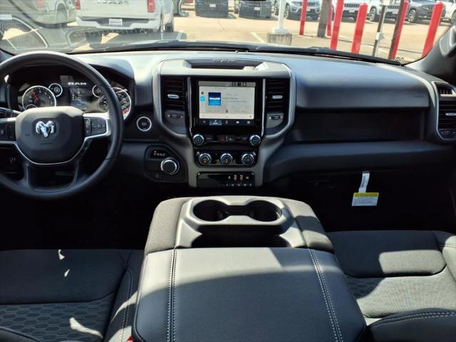 2025 RAM Ram 1500 RAM 1500 TRADESMAN QUAD CAB 4X2 64 BOX