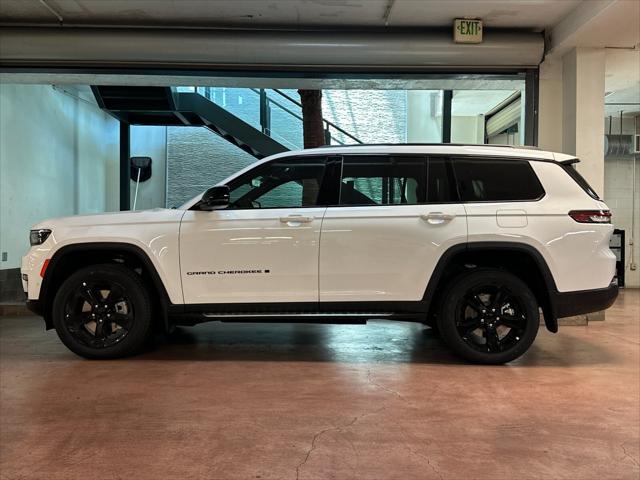 2025 Jeep Grand Cherokee GRAND CHEROKEE L LIMITED 4X4
