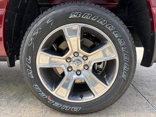 2025 RAM Ram 1500 RAM 1500 TRADESMAN CREW CAB 4X4 57 BOX