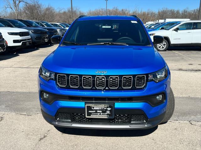 2025 Jeep Compass COMPASS LATITUDE 4X4