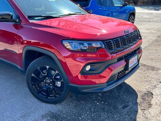 2025 Jeep Compass COMPASS LATITUDE 4X4