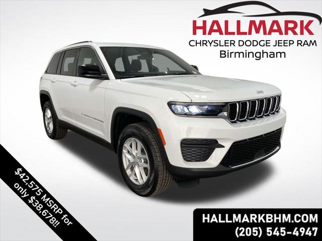 2025 Jeep Grand Cherokee GRAND CHEROKEE LAREDO X 4X4