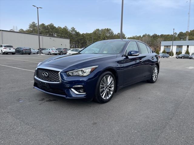 2022 INFINITI Q50 LUXE AWD