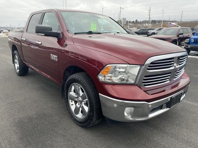 2017 RAM 1500 Big Horn Crew Cab 4x4 57 Box