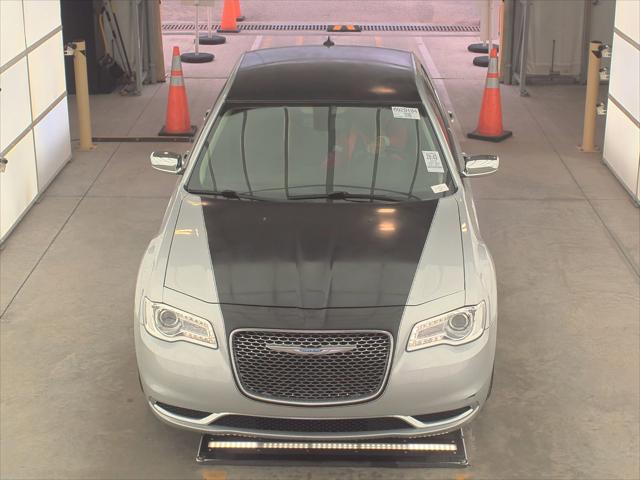 2019 Chrysler 300 Touring