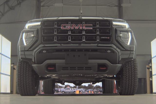 2024 GMC Canyon 4WD AT4