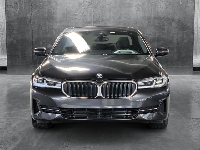 2022 BMW 530 i