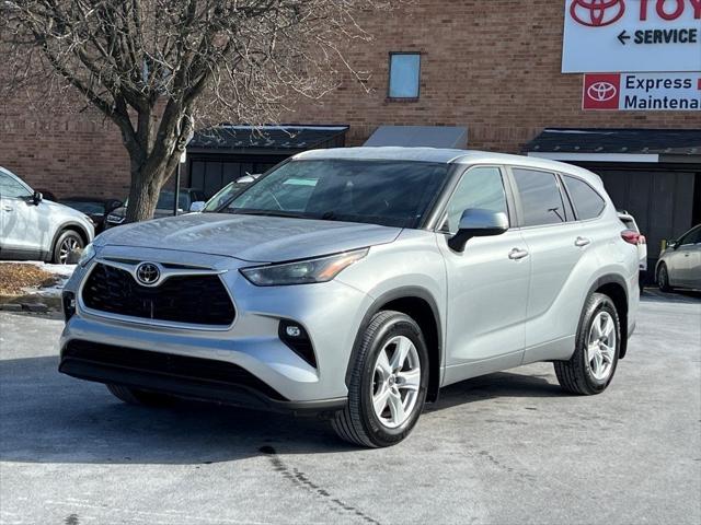 2023 Toyota Highlander LE