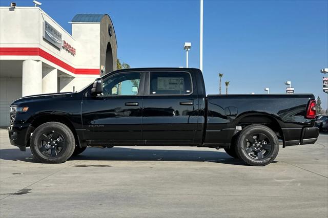 2025 RAM Ram 1500 RAM 1500 TRADESMAN CREW CAB 4X4 64 BOX