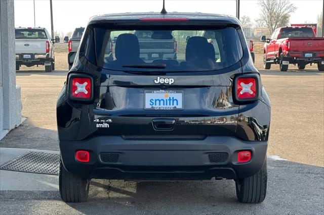 2023 Jeep Renegade Latitude 4x4
