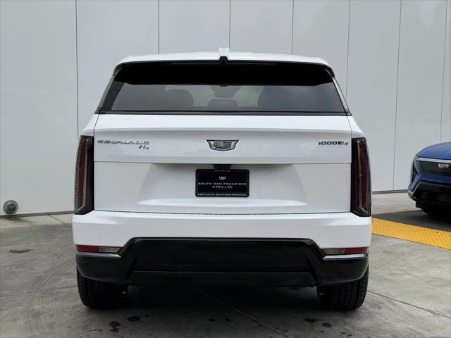 2025 Cadillac Escalade Sport 2