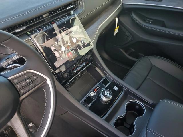 2025 Jeep Grand Cherokee L Limited 4x2