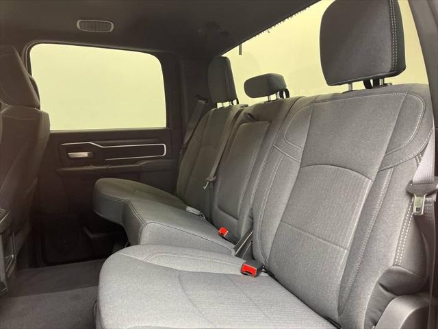 2024 Ram 3500 Big Horn Crew Cab 4x4 8' Box