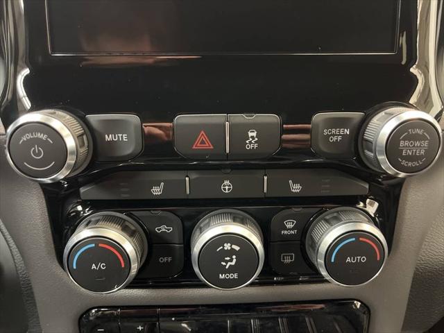 2024 Ram 3500 Big Horn Crew Cab 4x4 8' Box