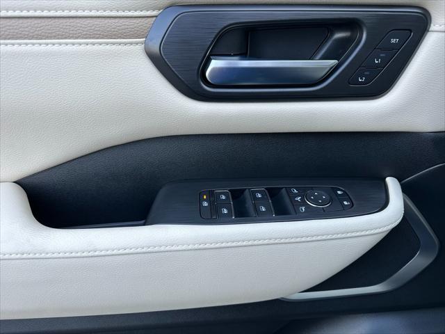 2025 Nissan Armada Platinum 2WD