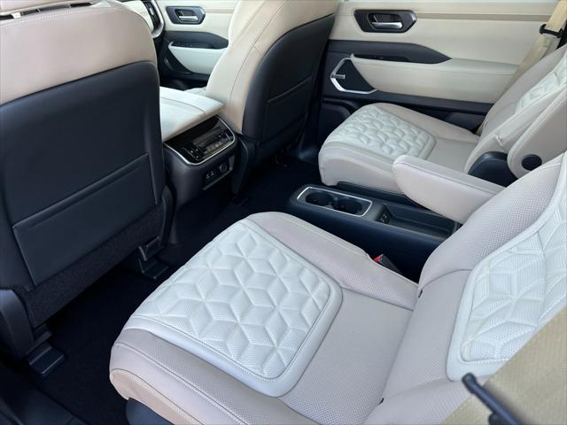 2025 Nissan Armada Platinum 2WD