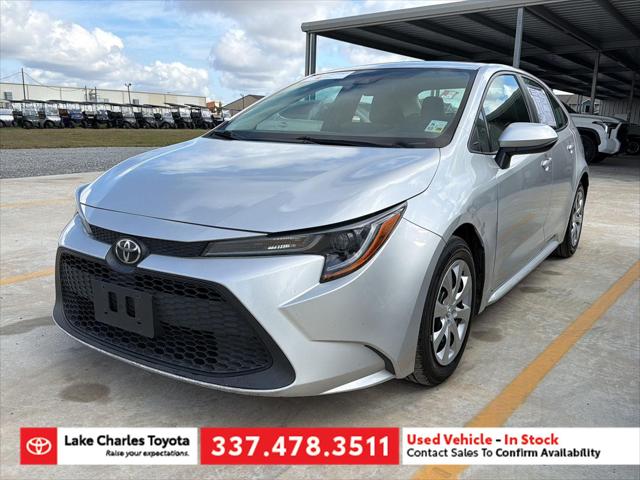 2022 Toyota Corolla LE's photo
