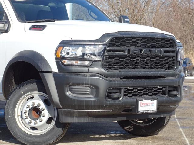 2023 RAM 4500 Chassis Tradesman/SLT