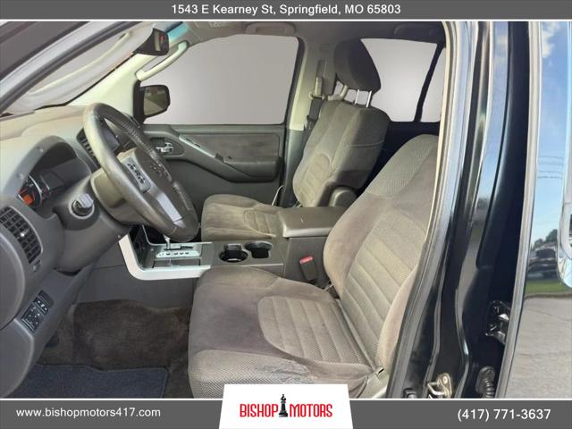 2012 Nissan Pathfinder SV