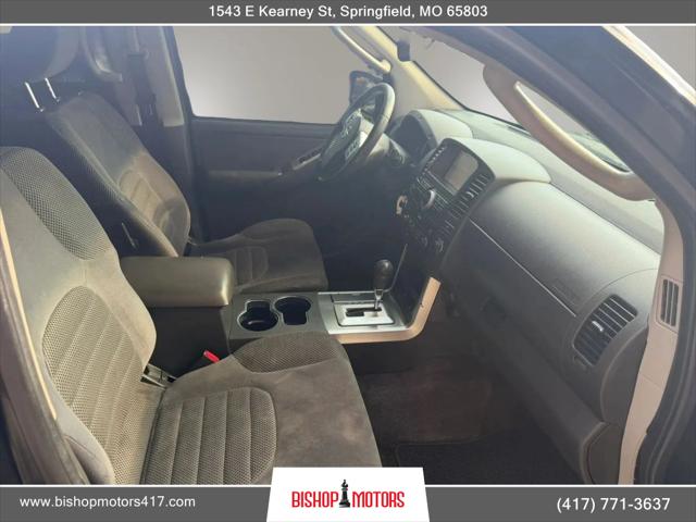 2012 Nissan Pathfinder SV