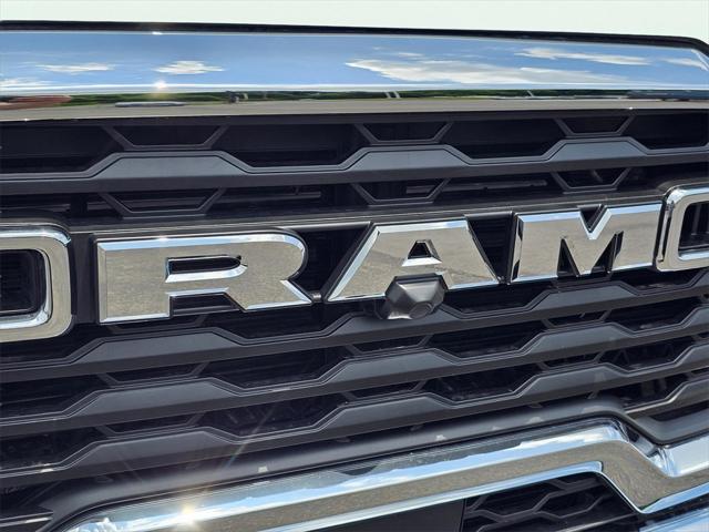 2025 RAM Ram 2500 RAM 2500 TRADESMAN CREW CAB 4X4 64 BOX