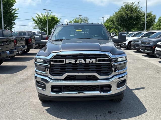 2025 RAM Ram 2500 RAM 2500 TRADESMAN CREW CAB 4X4 64 BOX
