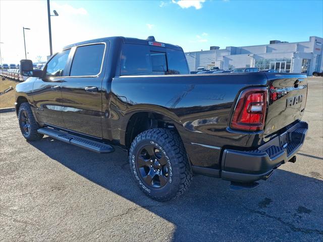 2025 RAM Ram 1500 RAM 1500 WARLOCK CREW CAB 4X4 57 BOX